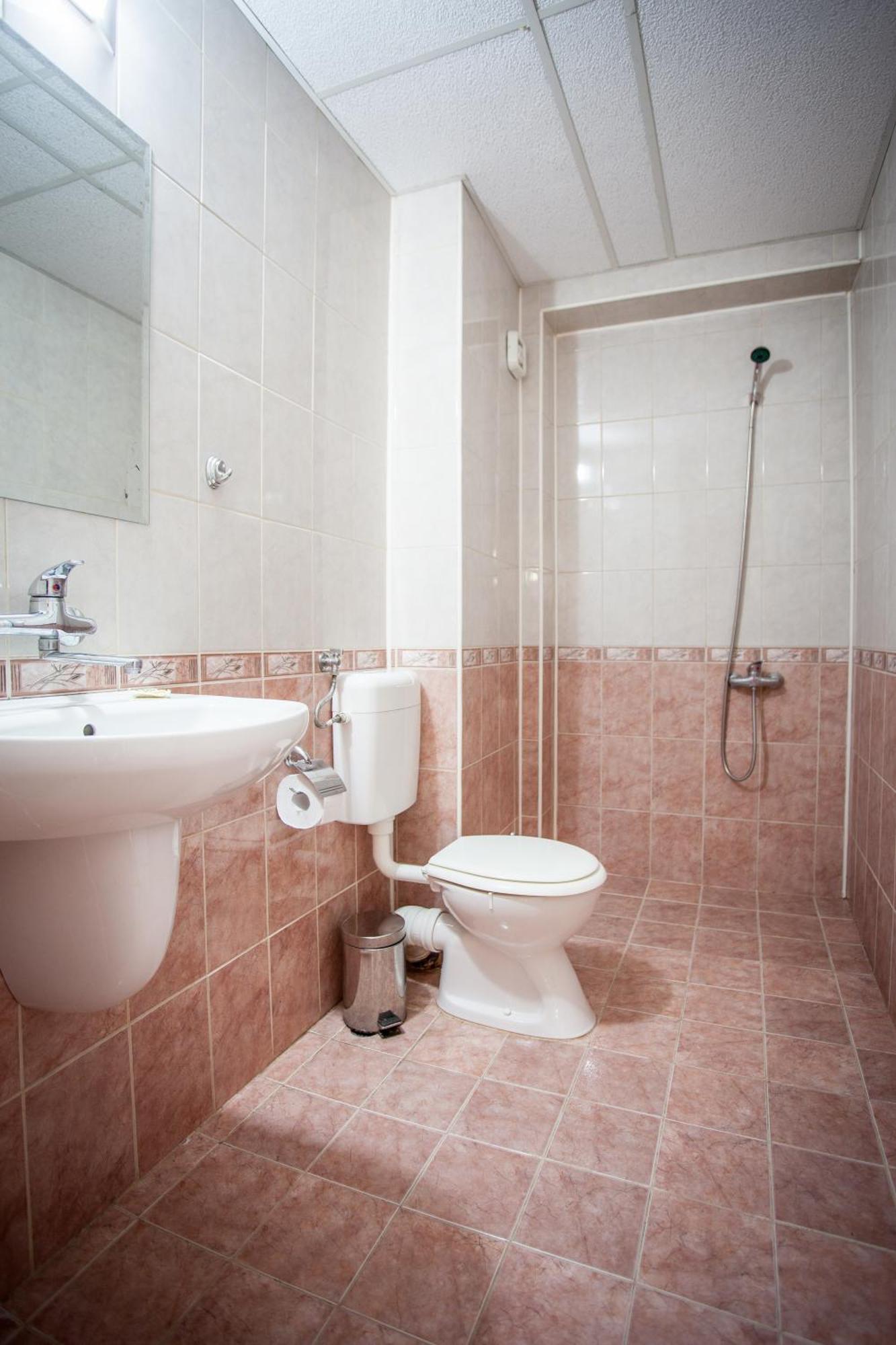 Hotel Rahovets Gorna Oryakhovitsa Rum bild